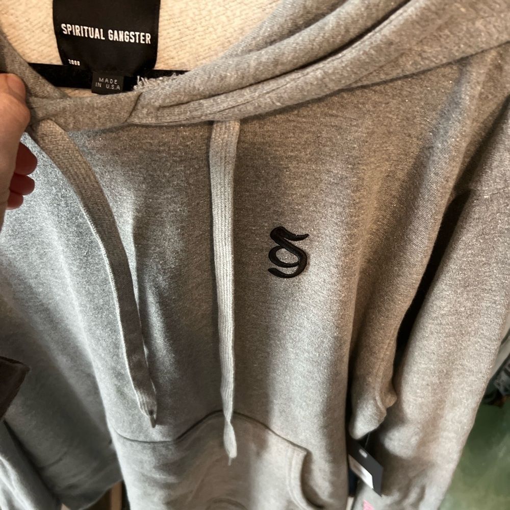 NWT EXCLUSIVE 🩷 Spiritual Gangster SWAP SHOP Embroidered JUST KEEP GOING Hoodie - Picture 4 of 9